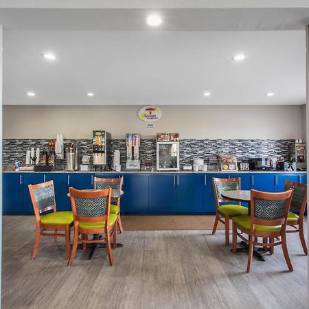 Super 8 By Wyndham Florence Exterior photo