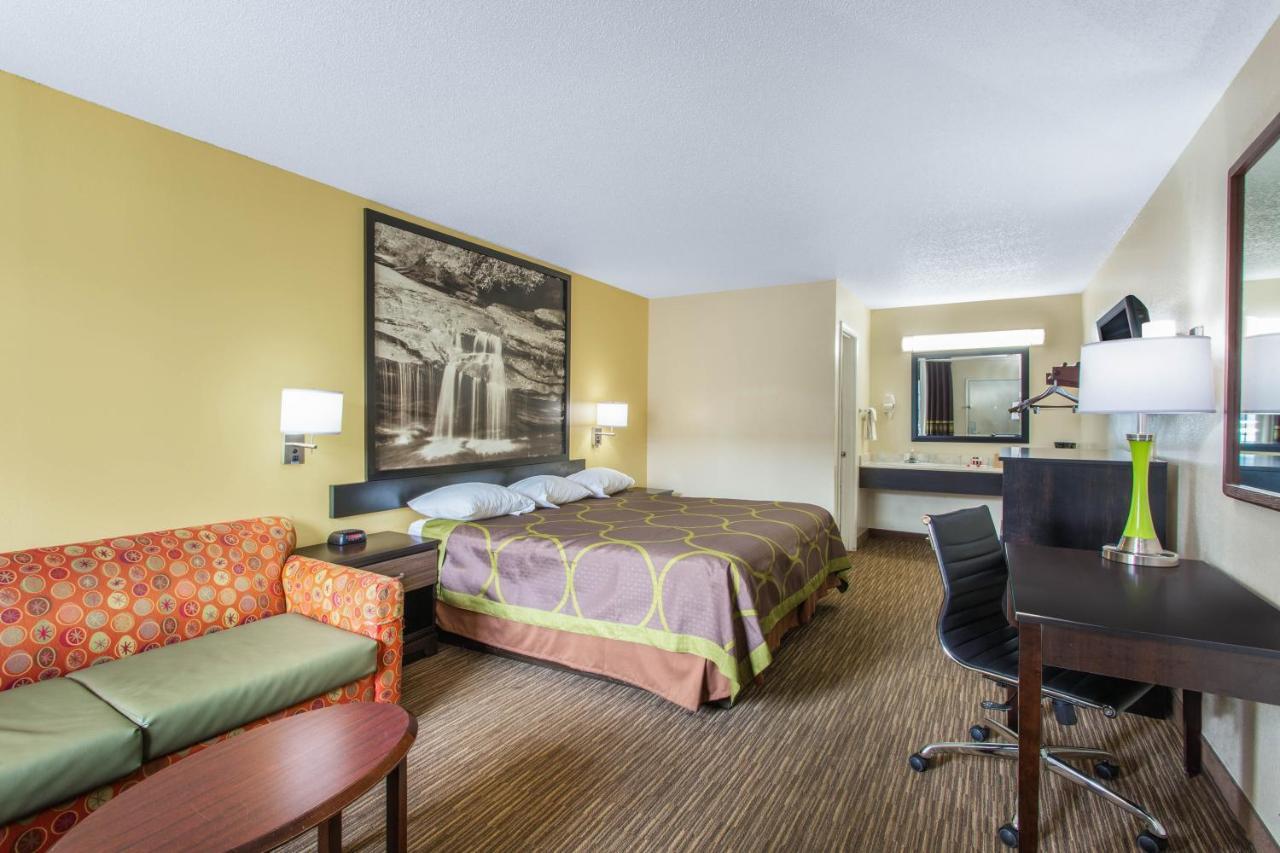 Super 8 By Wyndham Florence Exterior photo