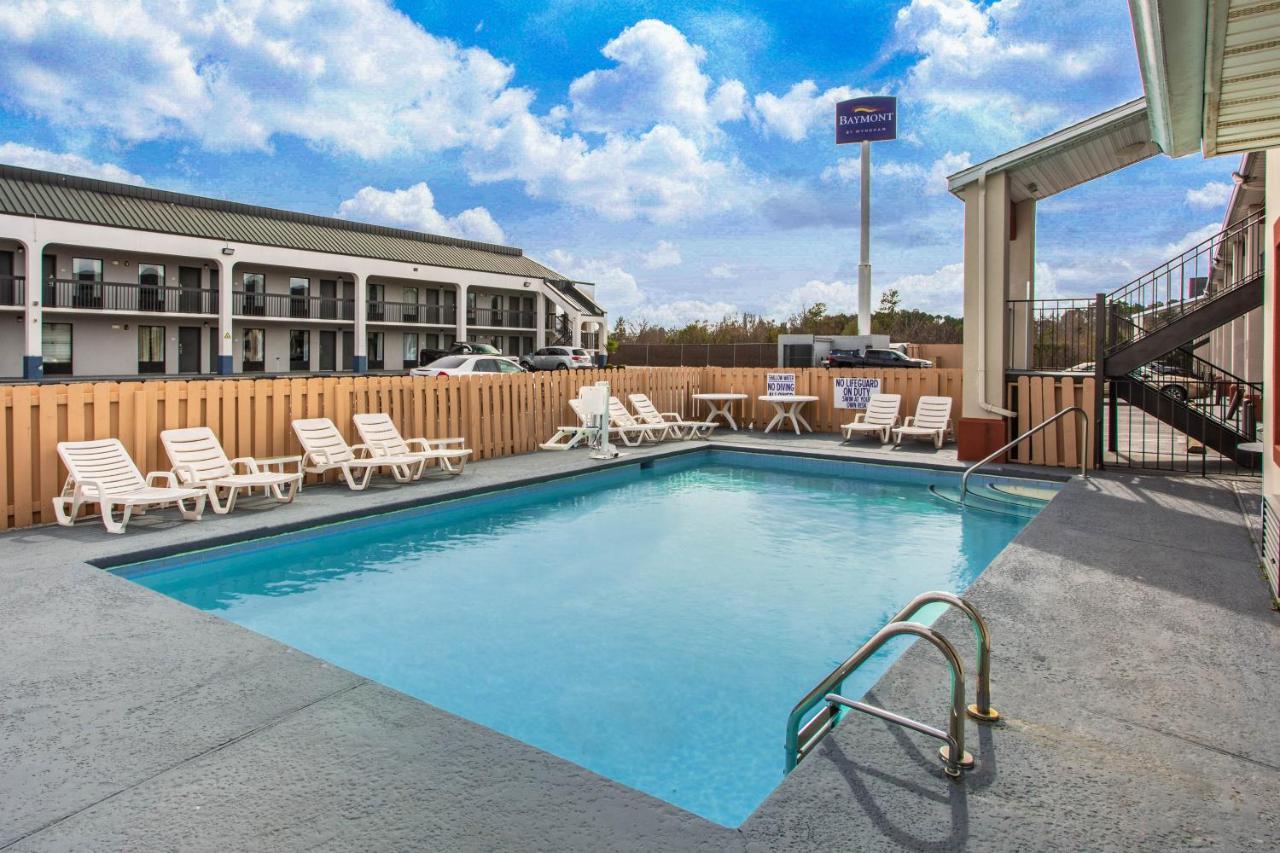Super 8 By Wyndham Florence Exterior photo